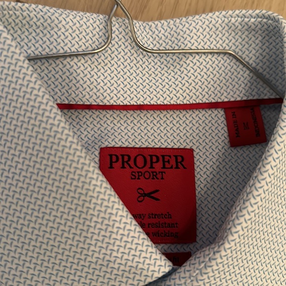 Proper Sport 4 way stretch, wrinkle resistant, moisture wicking dress shirt. Med - Picture 3 of 3